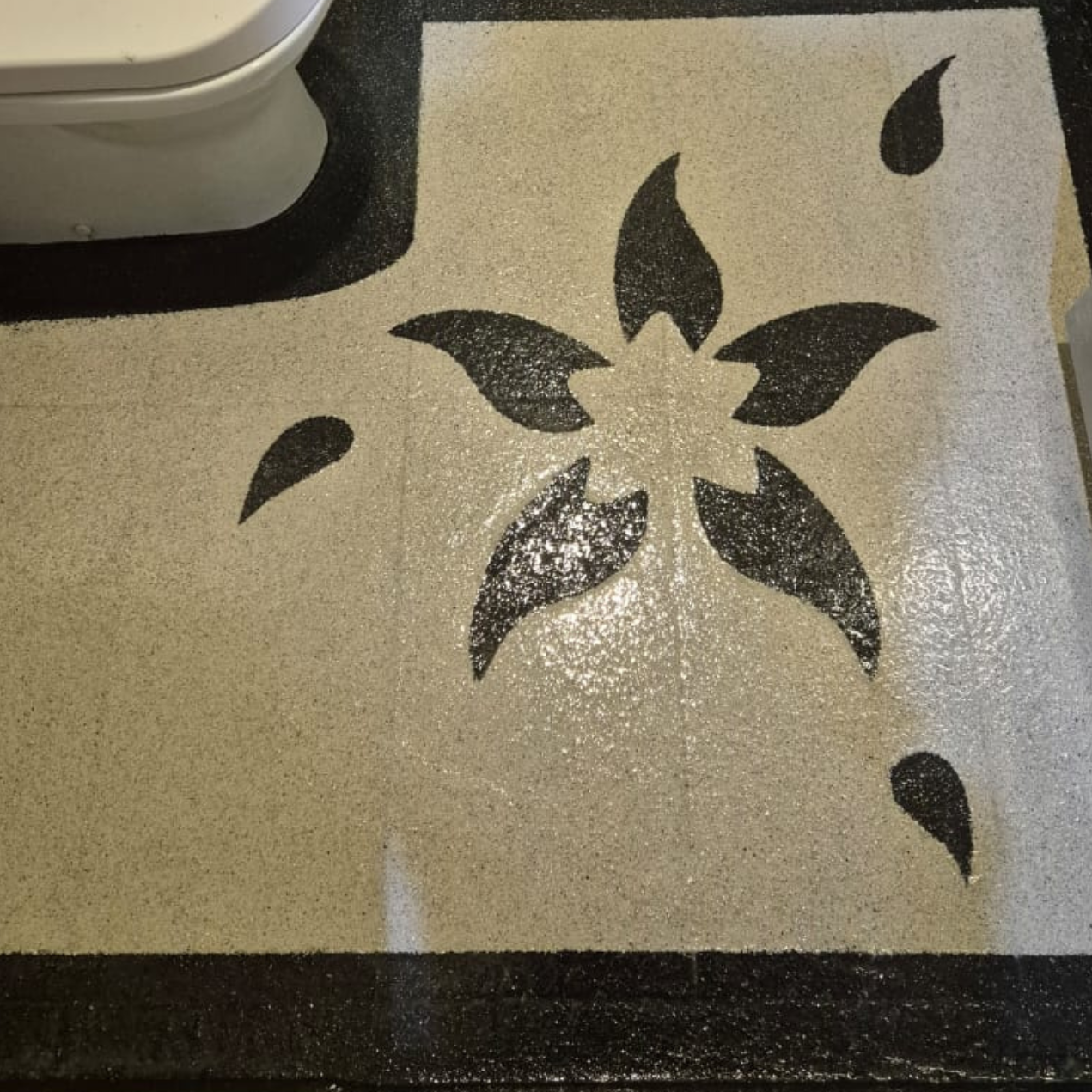 Epoxy flake coating in Penang for durable flooring with optional anti-slip finishing